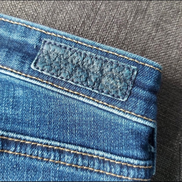 AG Adriano Goldschmied The Harper Essential Straight Jeans - Picture 6 of 11